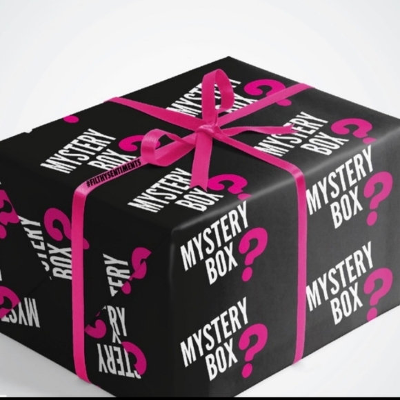 Mystery One DESIGNER ITEM BAG BOX - Picture 2 of 2